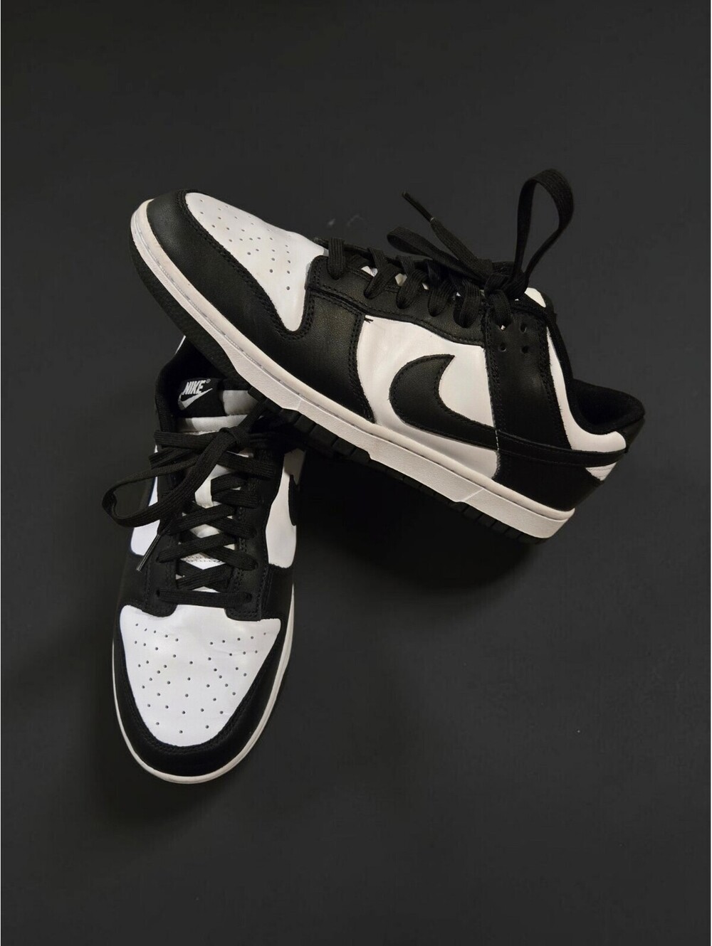 Nike Dunk Low Retro Panda DD1391-100 Worn once Men's Size 11 Excellent